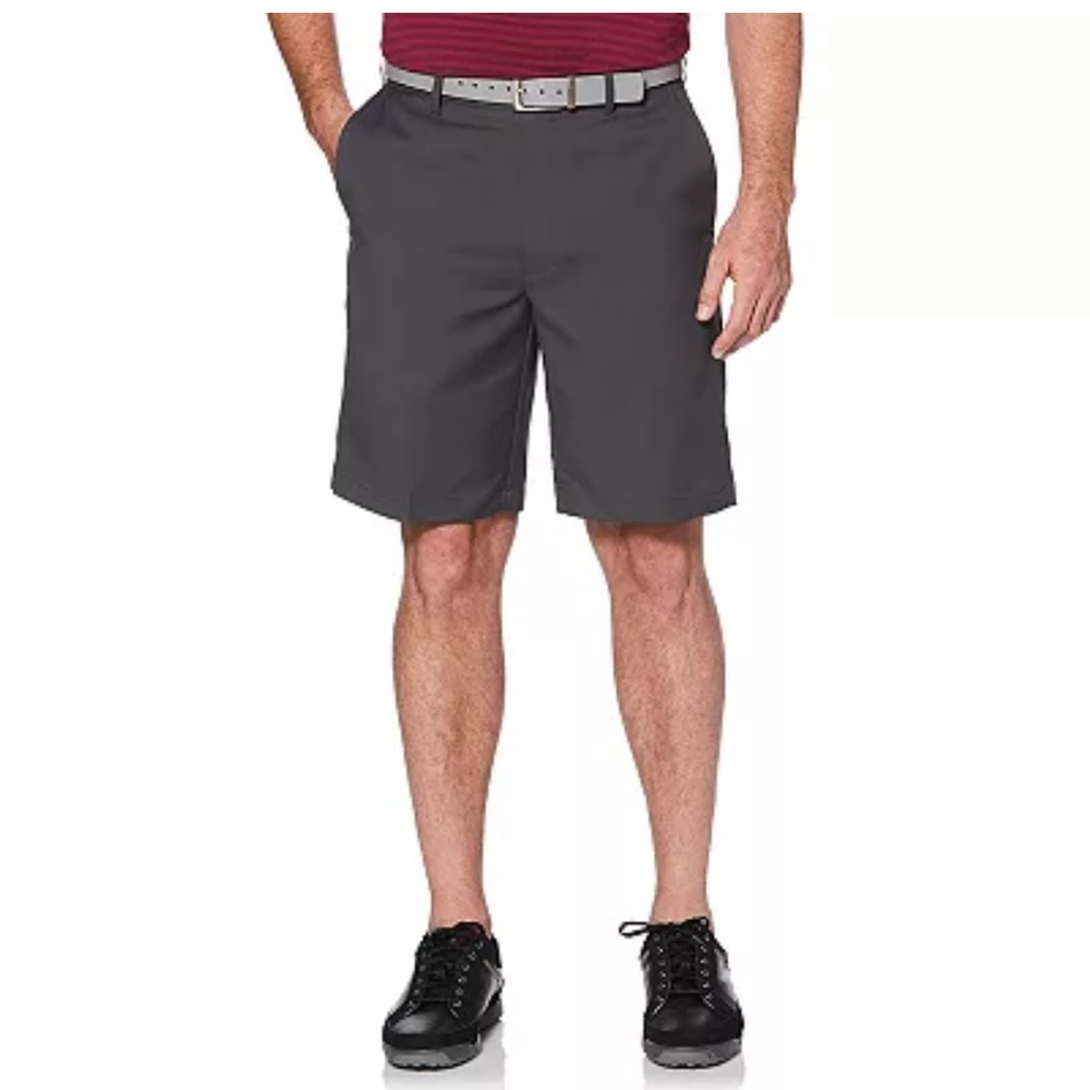 EUC Walter Hagen Size 32 Waist Charcoal Gray 19.75” Length Golf Shorts